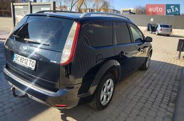 Универсал Ford Focus 2010 в 