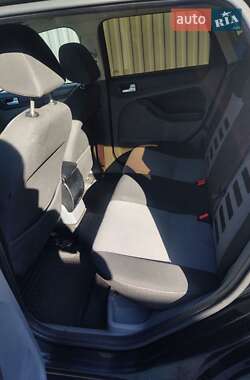 Универсал Ford Focus 2010 в 