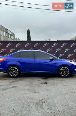 Седан Ford Focus 2013 в 