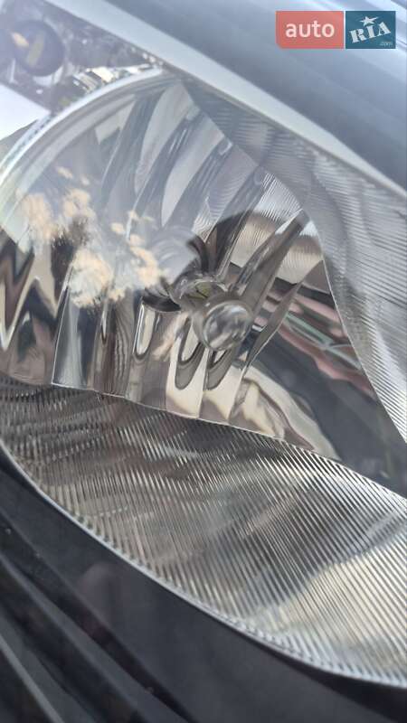 Седан Ford Focus 2013 в Львові фото 7 Седан Ford Focus 2013 в Львові