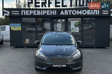 Седан Ford Focus 2016 в Чернівцях