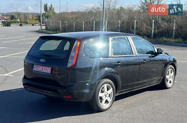 Універсал Ford Focus 2009 в  фото 15 Універсал Ford Focus 2009 в