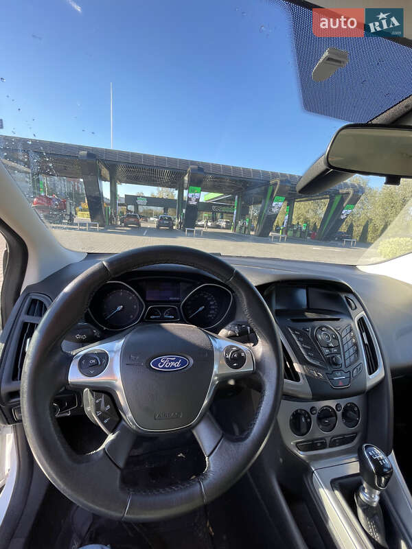 Універсал Ford Focus 2013 в Хмельницькому фото 10 Універсал Ford Focus 2013 в Хмельницькому