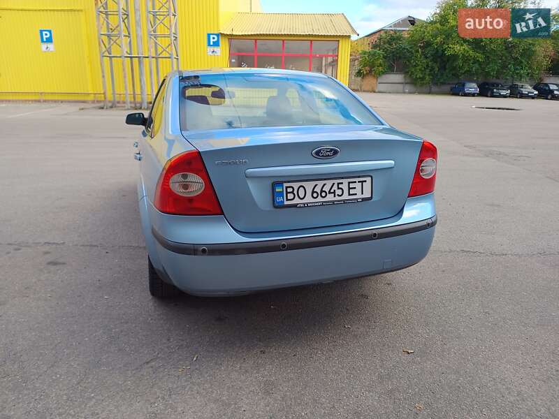 Седан Ford Focus 2005 в Кропивницком