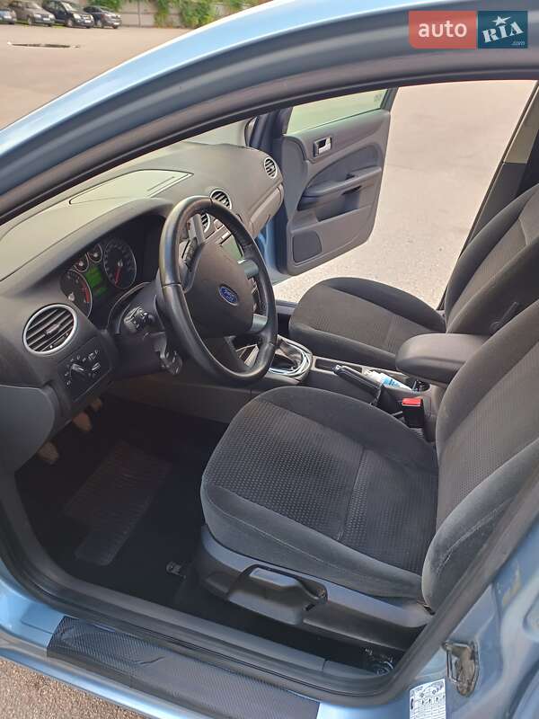 Седан Ford Focus 2005 в Кропивницком