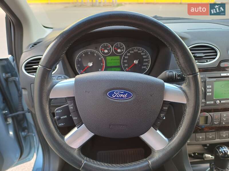 Седан Ford Focus 2005 в Кропивницком