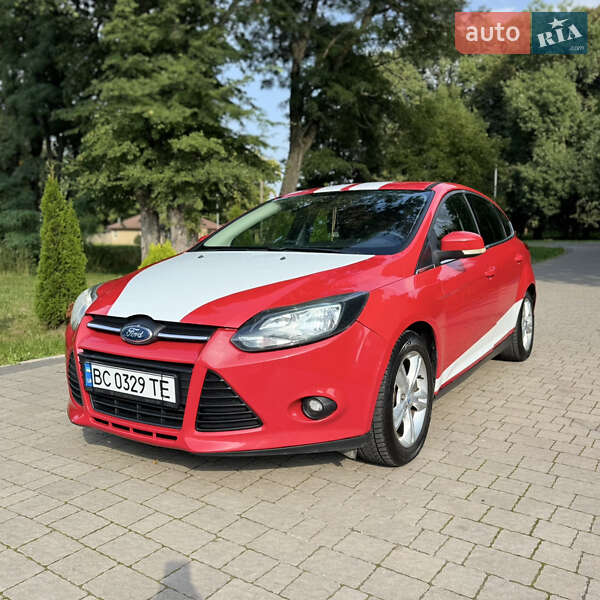 Хэтчбек Ford Focus 2011 в Львове