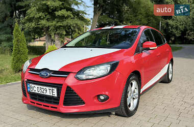 Хетчбек Ford Focus 2011 в 