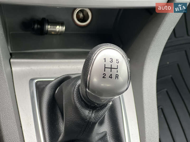 Универсал Ford Focus 2010 в Киеве фото 11 Универсал Ford Focus 2010 в Киеве