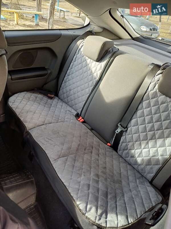 Хетчбек Ford Focus 2007 в Славуті