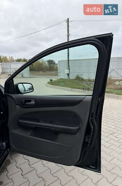Універсал Ford Focus 2006 в  фото 31 Універсал Ford Focus 2006 в