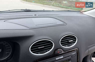 Універсал Ford Focus 2006 в  фото 48 Універсал Ford Focus 2006 в