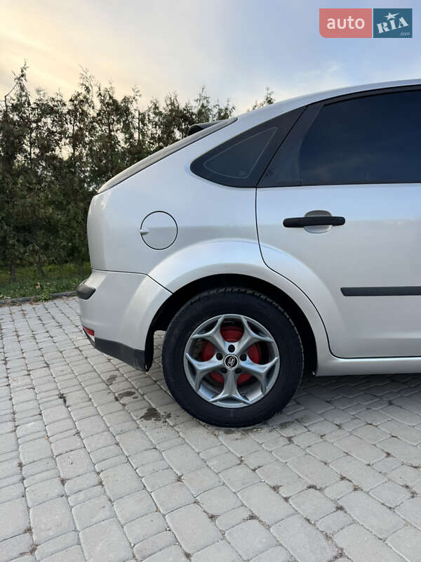 Хэтчбек Ford Focus 2007 в Борщеве фото 12 Хэтчбек Ford Focus 2007 в Борщеве