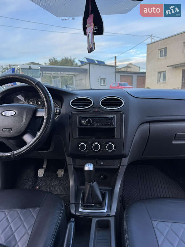 Хэтчбек Ford Focus 2007 в Борщеве фото 21 Хэтчбек Ford Focus 2007 в Борщеве