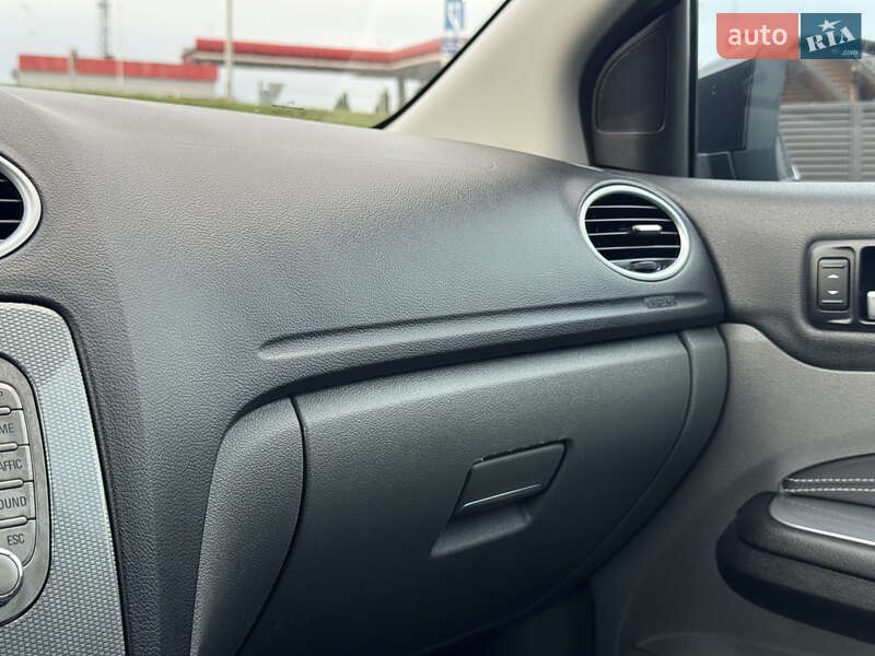 Хетчбек Ford Focus 2008 в Стрию фото 62 Хетчбек Ford Focus 2008 в Стрию