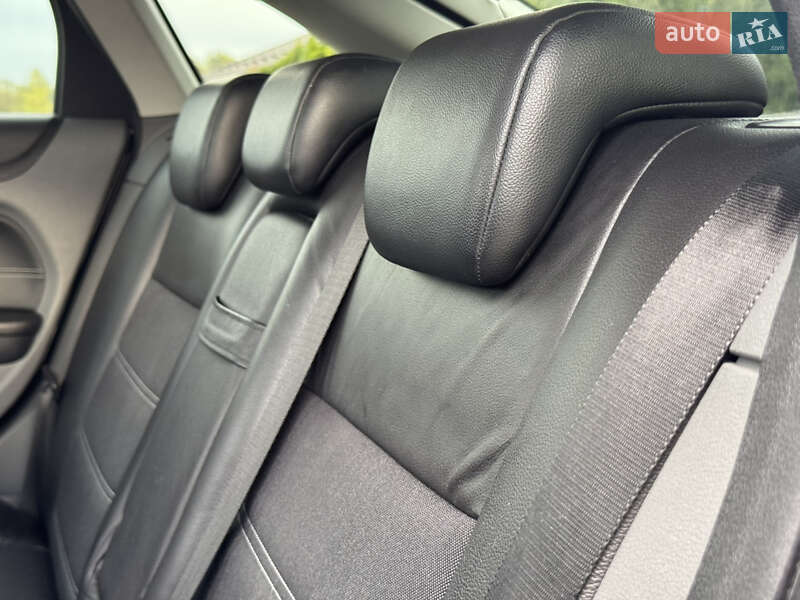 Хетчбек Ford Focus 2008 в Стрию фото 74 Хетчбек Ford Focus 2008 в Стрию