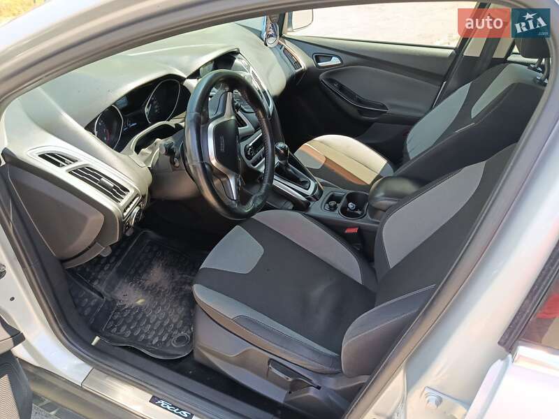 Хетчбек Ford Focus 2013 в Запоріжжі фото 5 Хетчбек Ford Focus 2013 в Запоріжжі