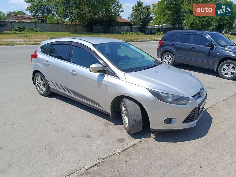 Хетчбек Ford Focus 2013 в Запоріжжі фото 8 Хетчбек Ford Focus 2013 в Запоріжжі