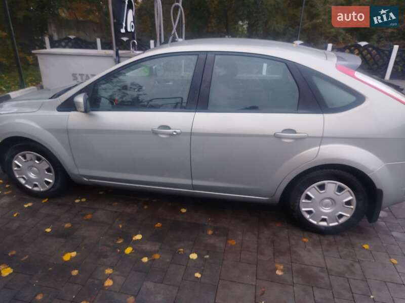 Хэтчбек Ford Focus 2009 в Ровно фото 3 Хэтчбек Ford Focus 2009 в Ровно