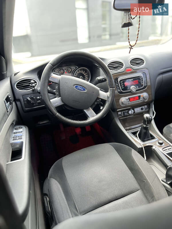 Седан Ford Focus 2008 в Киеве фото 13 Седан Ford Focus 2008 в Киеве