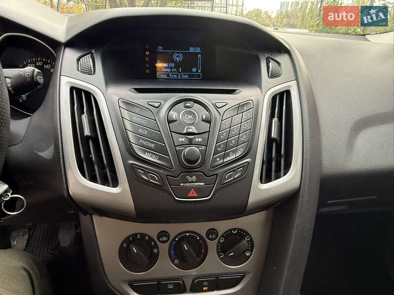 Универсал Ford Focus 2013 в Киеве фото 25 Универсал Ford Focus 2013 в Киеве