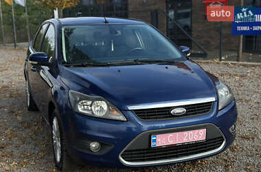 Хетчбек Ford Focus 2009 в  фото 2 Хетчбек Ford Focus 2009 в