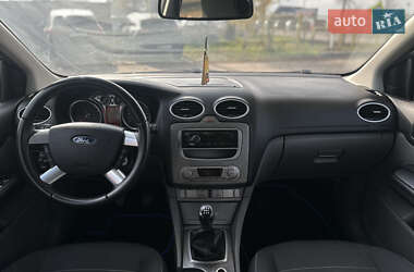 Хетчбек Ford Focus 2009 в  фото 53 Хетчбек Ford Focus 2009 в