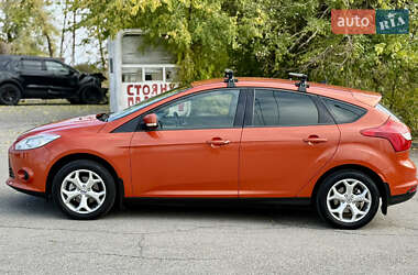 Хетчбек Ford Focus 2011 в 