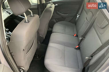 Універсал Ford Focus 2012 в  фото 44 Універсал Ford Focus 2012 в