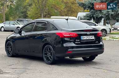 Седан Ford Focus 2016 в 