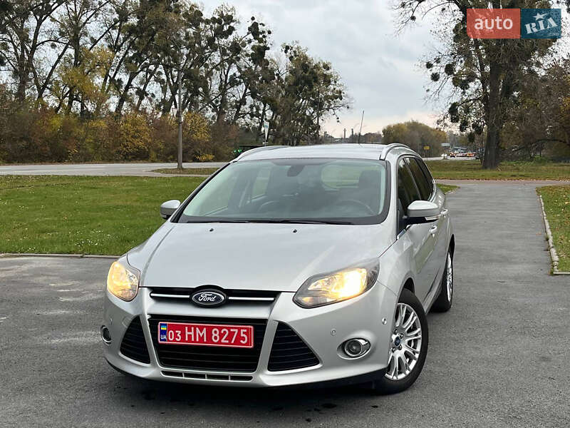 Універсал Ford Focus 2013 в Звягелі