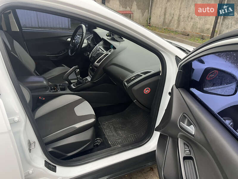 Хэтчбек Ford Focus 2013 в Сумах фото 6 Хэтчбек Ford Focus 2013 в Сумах