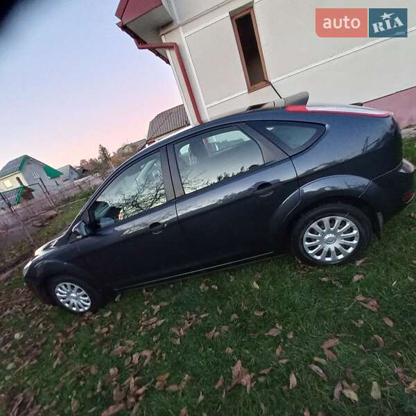 Хэтчбек Ford Focus 2010 в Коломые