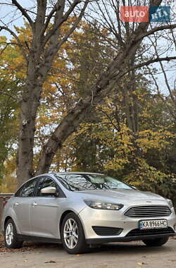 Седан Ford Focus 2018 в  фото 8 Седан Ford Focus 2018 в