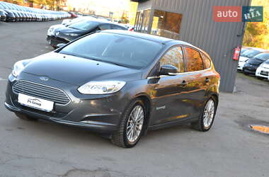 Хэтчбек Ford Focus 2016 в Луцке Хэтчбек Ford Focus 2016 в Луцке