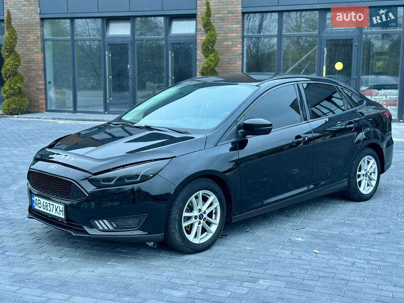 Седан Ford Focus 2015 в Виннице