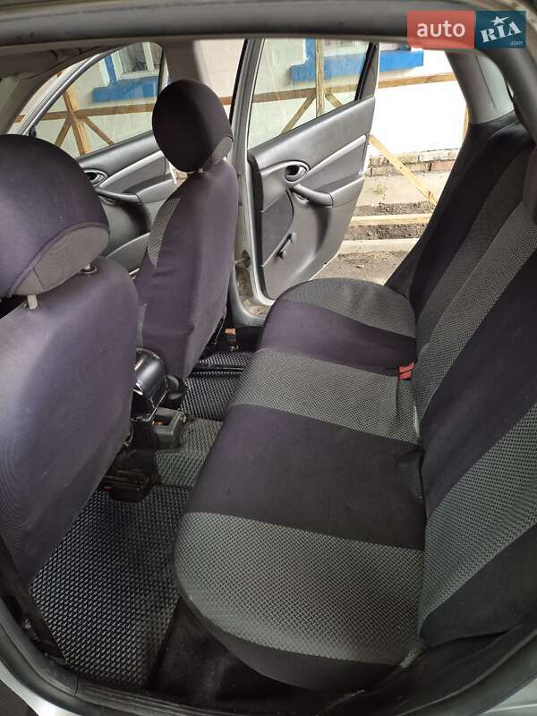 Хетчбек Ford Focus 2003 в Золотоноші фото 15 Хетчбек Ford Focus 2003 в Золотоноші