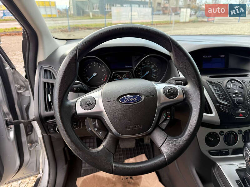 Хэтчбек Ford Focus 2012 в Коломые фото 30 Хэтчбек Ford Focus 2012 в Коломые