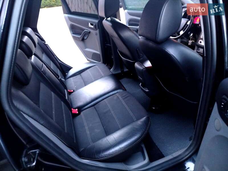 Универсал Ford Focus 2008 в Сколе фото 46 Универсал Ford Focus 2008 в Сколе