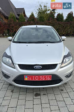 Хетчбек Ford Focus 2009 в  фото 4 Хетчбек Ford Focus 2009 в