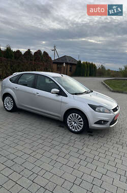 Хетчбек Ford Focus 2009 в  фото 25 Хетчбек Ford Focus 2009 в