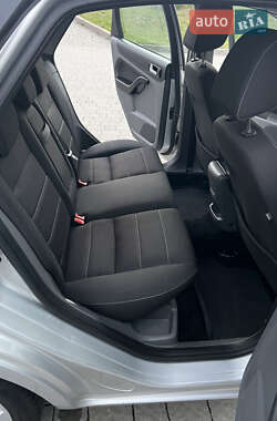 Хетчбек Ford Focus 2009 в  фото 34 Хетчбек Ford Focus 2009 в