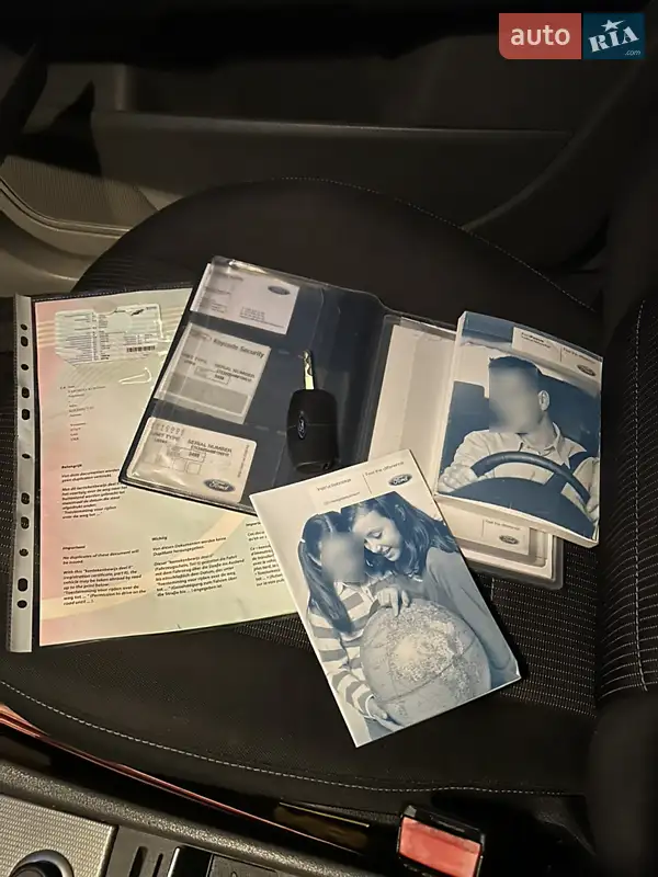 Хетчбек Ford Focus 2009 в Стрию документ