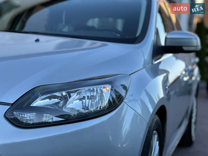 Хетчбек Ford Focus 2011 в Стрию