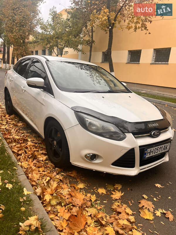 Седан Ford Focus 2013 в Білгороді-Дністровському фото 3 Седан Ford Focus 2013 в Білгороді-Дністровському