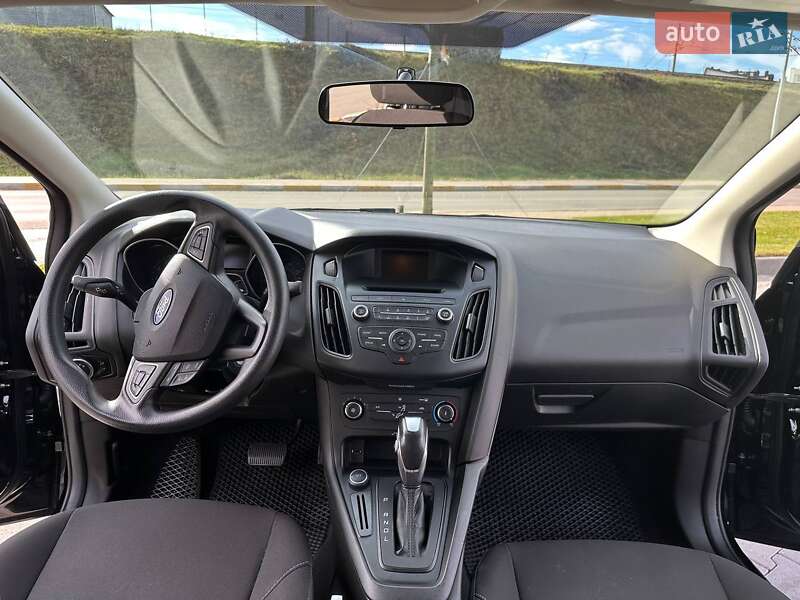 Седан Ford Focus 2016 в Ірпені