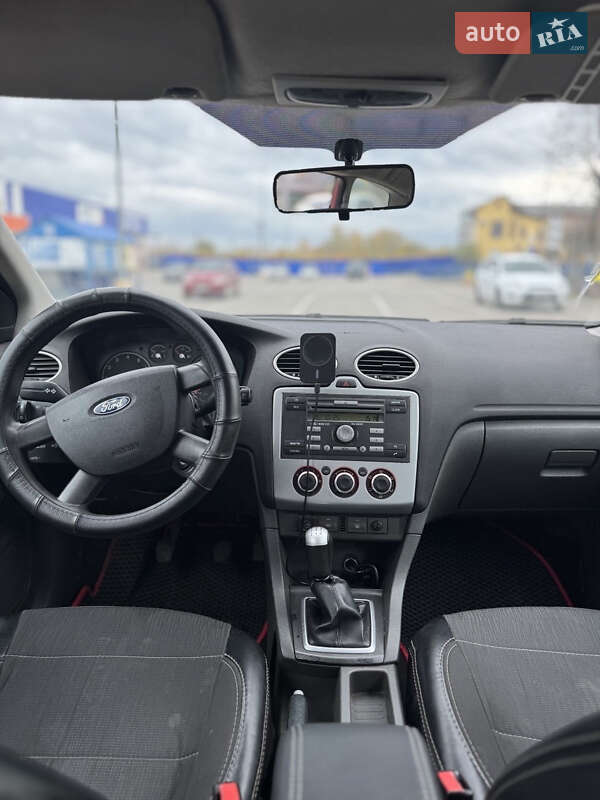 Універсал Ford Focus 2006 в Долині