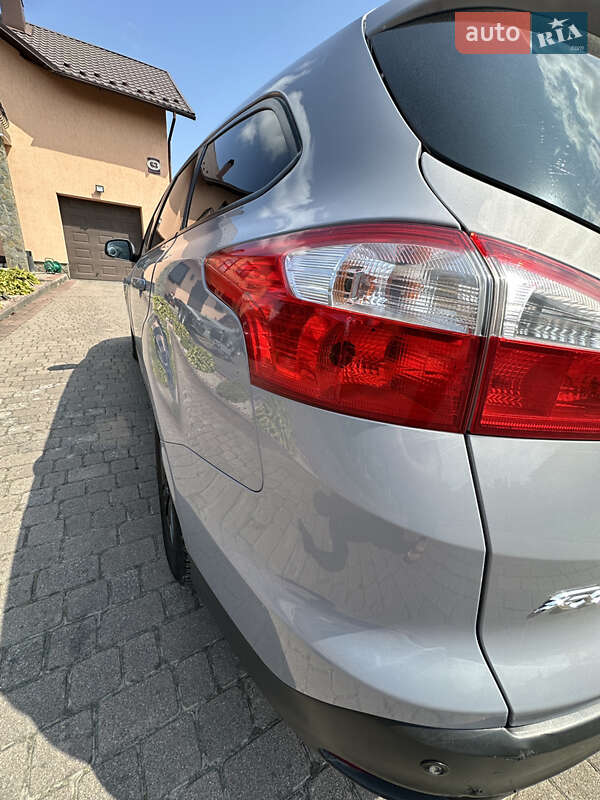 Універсал Ford Focus 2012 в Івано-Франківську фото 11 Універсал Ford Focus 2012 в Івано-Франківську