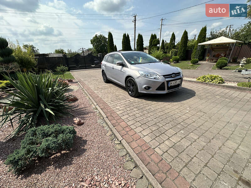 Універсал Ford Focus 2012 в Івано-Франківську фото 8 Універсал Ford Focus 2012 в Івано-Франківську