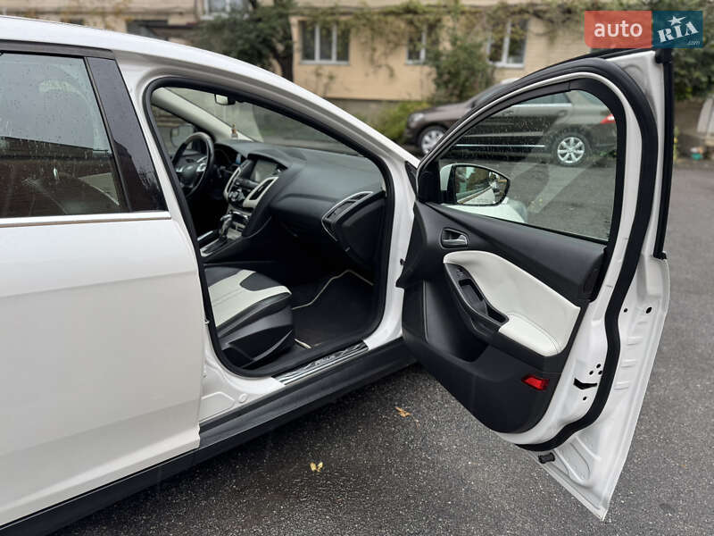 Хэтчбек Ford Focus 2011 в Виннице